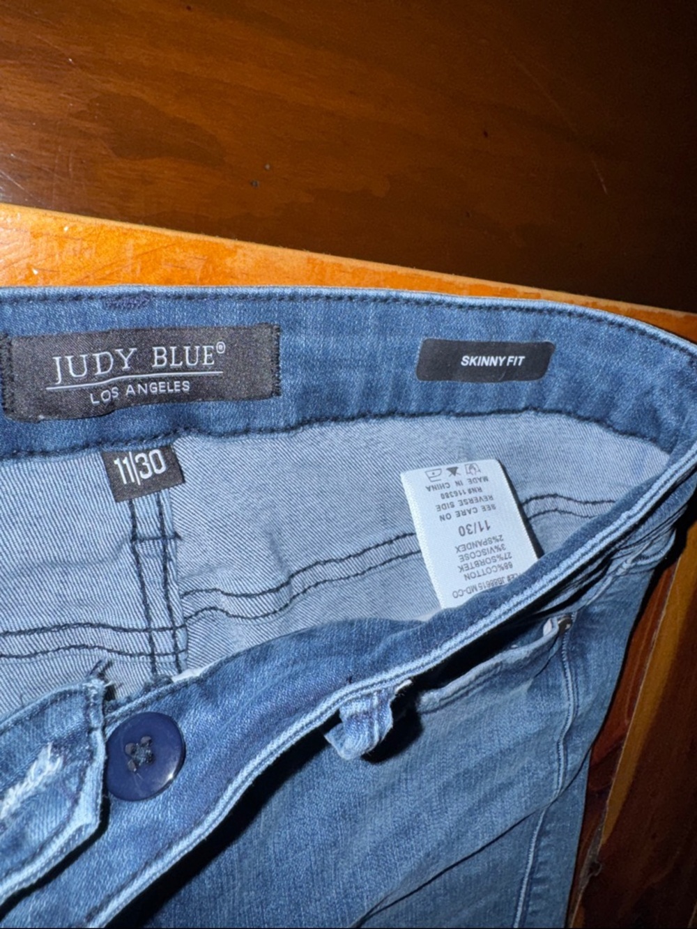 Judy Blue Skinny Fit  Jeans 11/30 - Picture 5 of 5